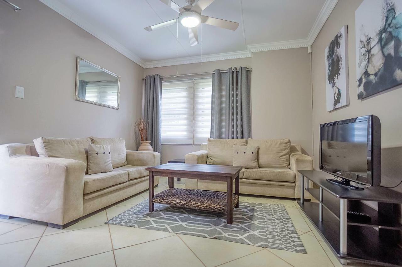 הארטביספורט Three Oaks And An Aloe Boutique Hotel מראה חיצוני תמונה